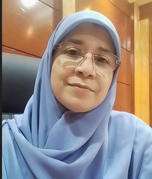 راجية عزت
